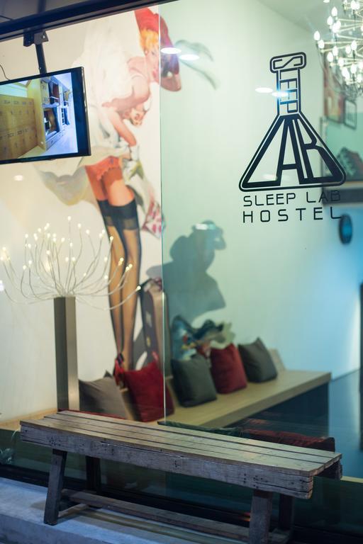 Sleeplab Hostel Банкок Екстериор снимка