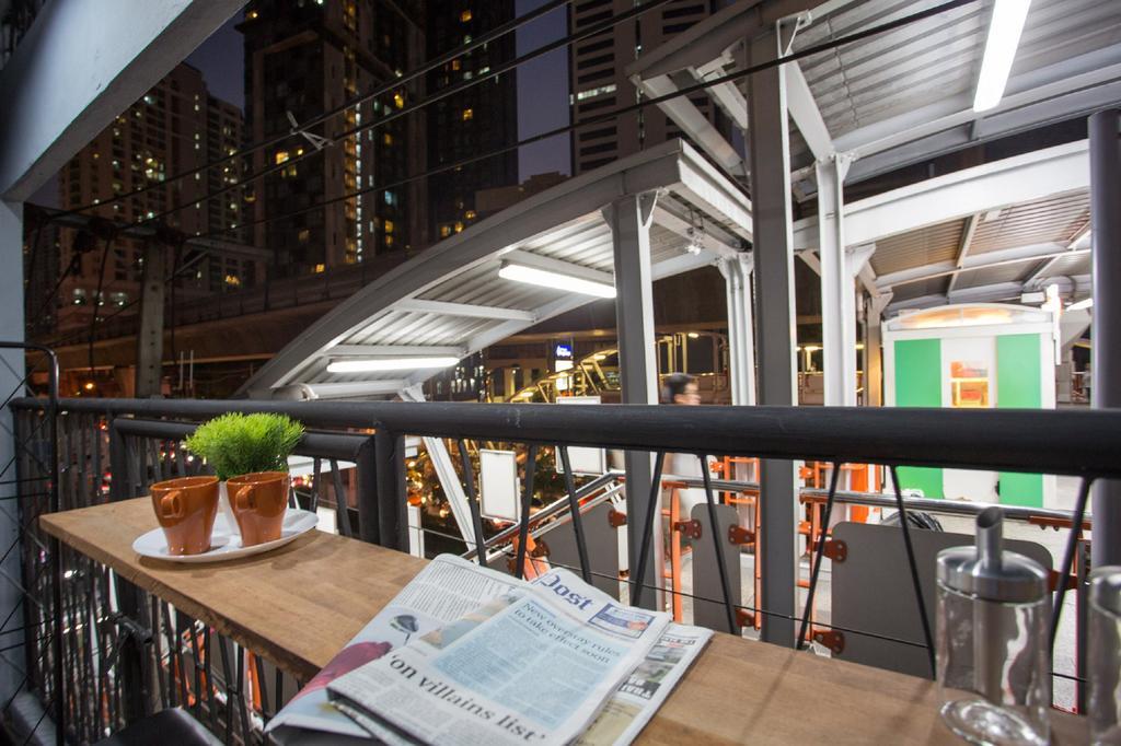 Sleeplab Hostel Банкок Екстериор снимка