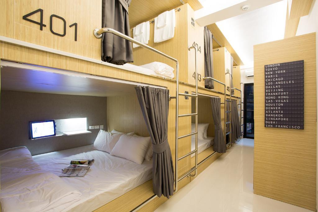 Sleeplab Hostel Банкок Екстериор снимка